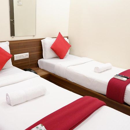 Hotel Briteway 뭄바이 외부 사진