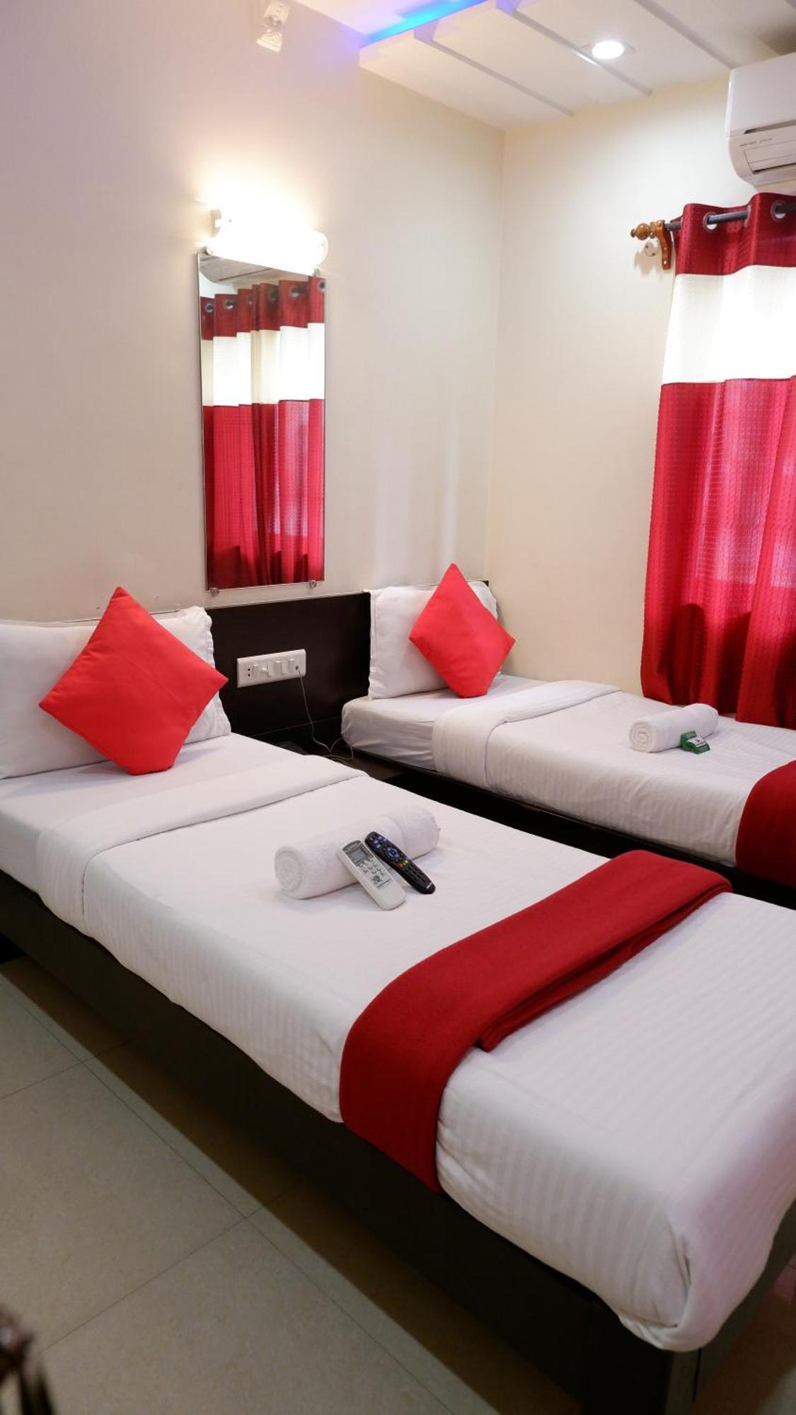 Hotel Briteway 뭄바이 외부 사진