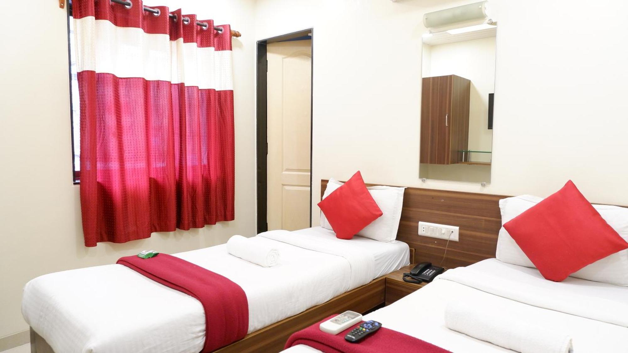 Hotel Briteway 뭄바이 외부 사진