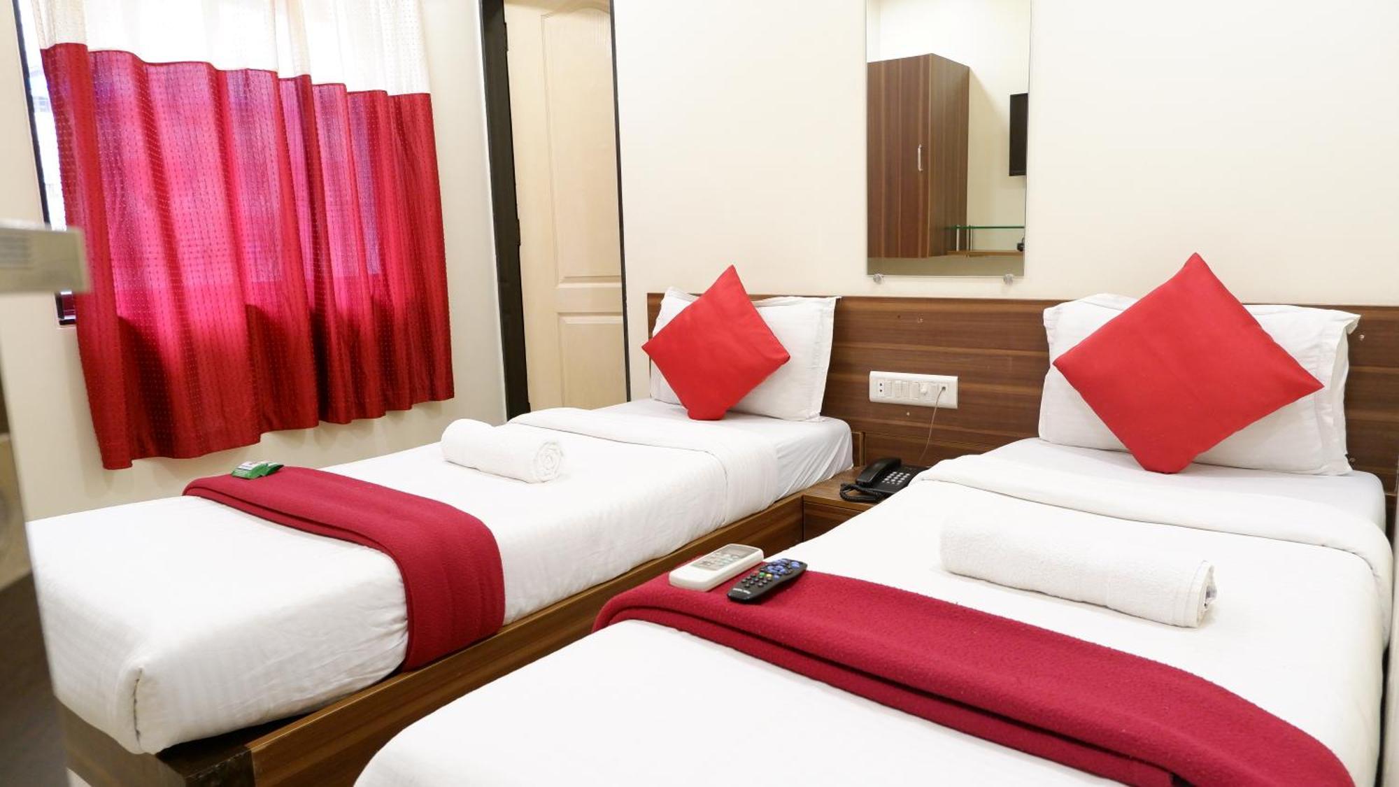 Hotel Briteway 뭄바이 외부 사진
